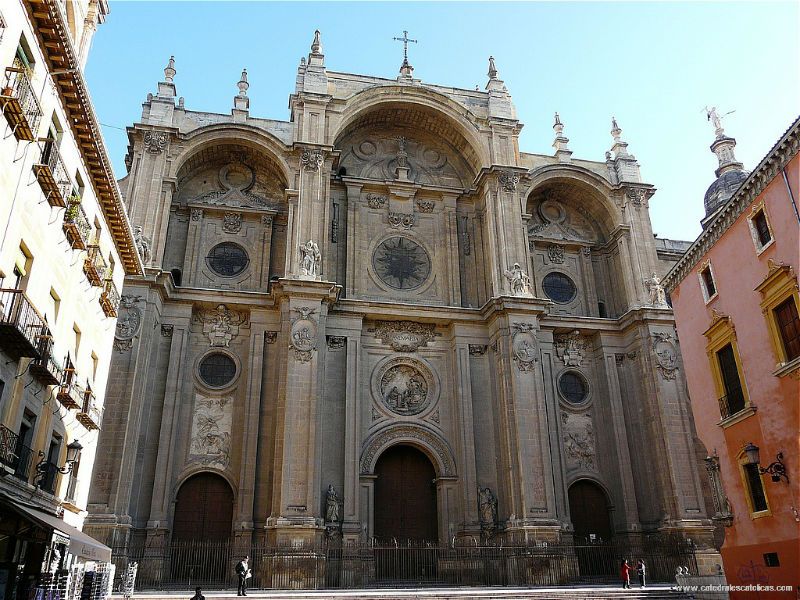 Viaje escolar fin de curso aventura en Granada 4 días: Catedral