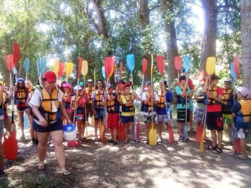 Campamento de verano de naturaleza con inglés en Segovia: Piraguas