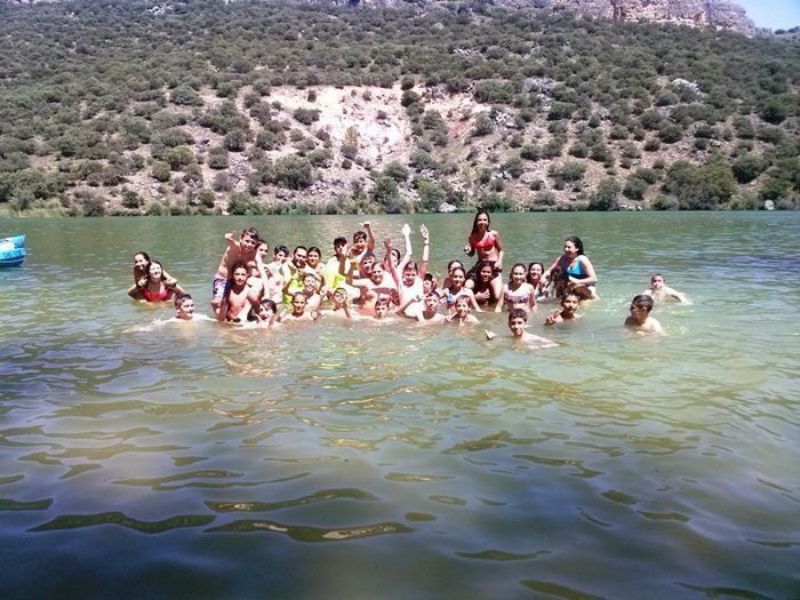 Campamento de verano de naturaleza con inglés en Segovia: Baño piscinas naturales