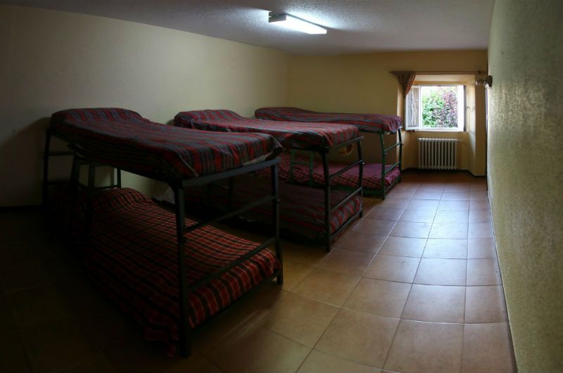 Campamento Multiaventura en Villar de Campoo, Cantabria: Habitación albergue