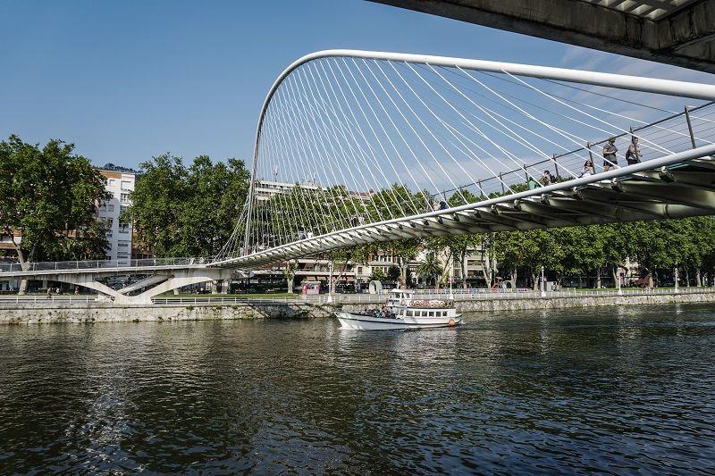Viaje fin de curso País Vasco: Puente Bilbao