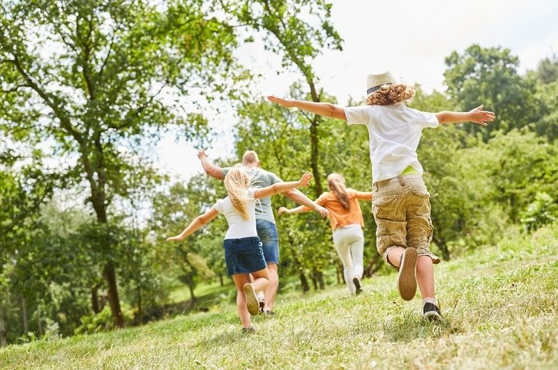 Viajes en grupo con actividades para familias y/o amigos