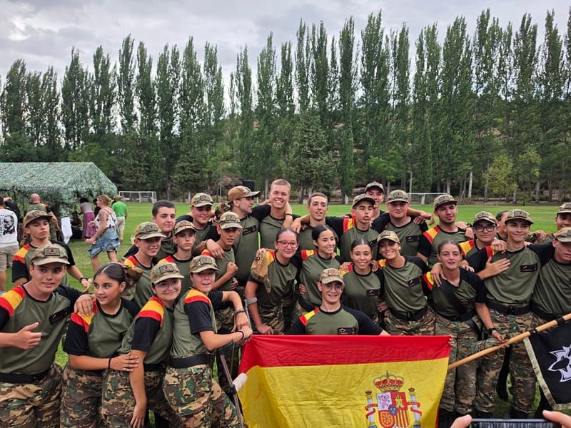 Campamento Militar El Cid Junior: Familia El Cid