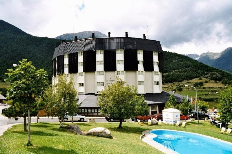 Campamento Aventura Pirineos: Hotel Or Blanc