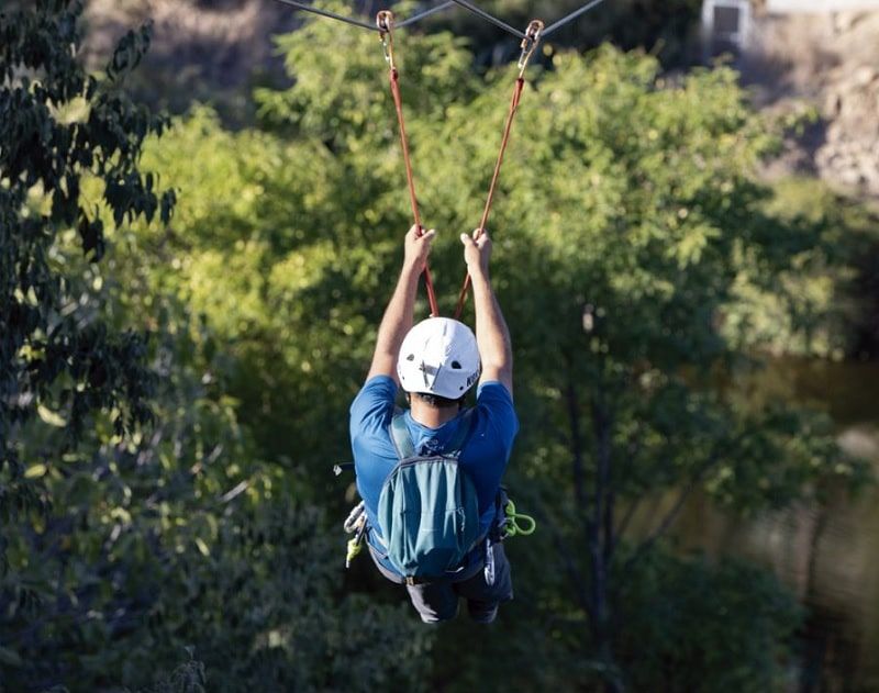 Inmersión Lingüística y Multiaventura en Córdoba