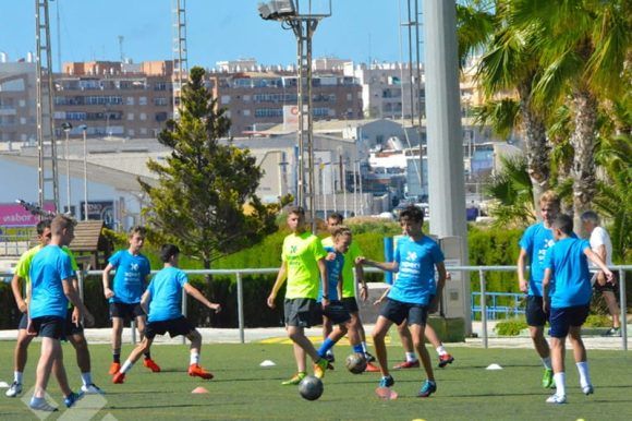 Campamento Tecnificación Fútbol en Los Alcázares Campamento Tecnificación Fútbol en Los Alcázares