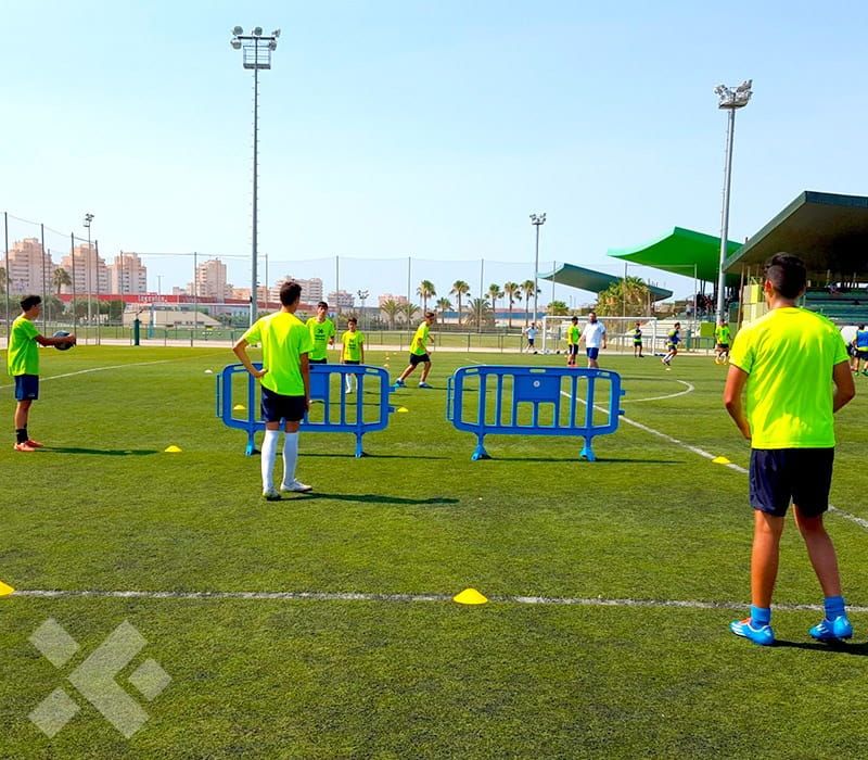 Campamento Tecnificación Fútbol en Los Alcázares: Sesión Fútbol entrenamiento