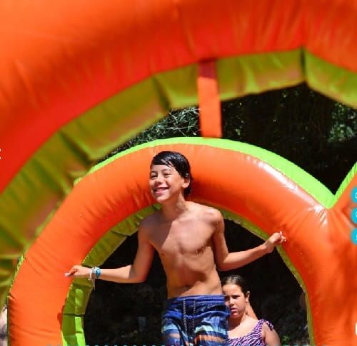 Campamento de verano Mar, Naturaleza y Aventura: Hinchables